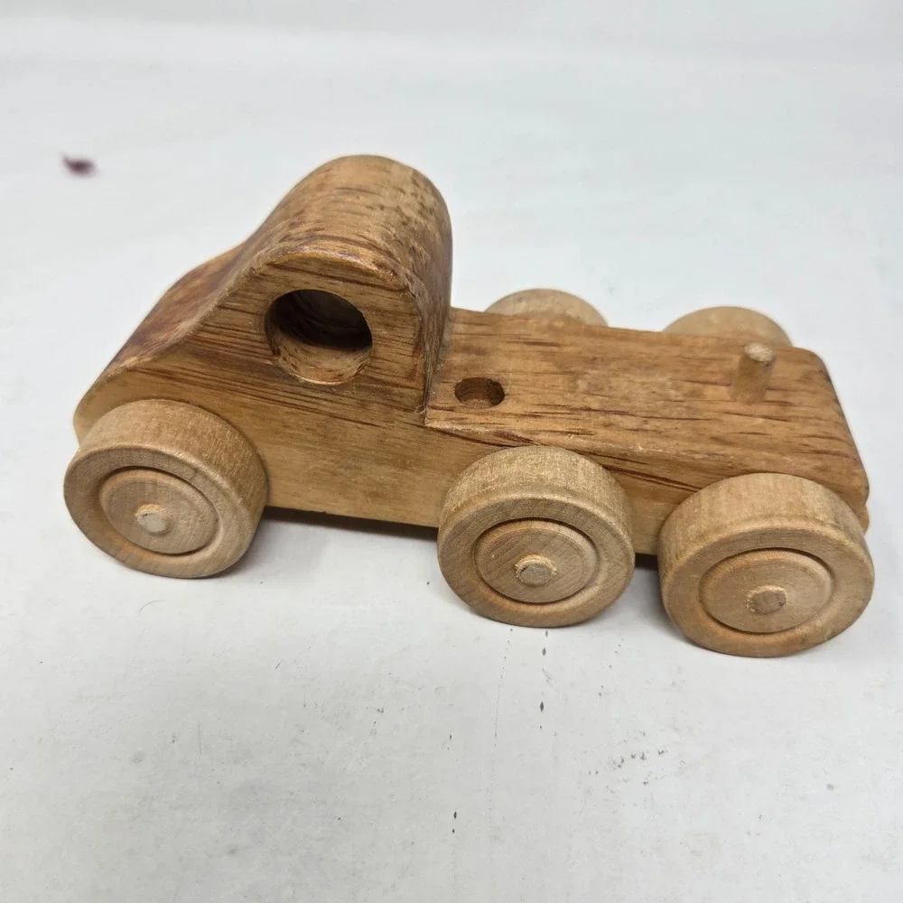 Vintage David Toys‎ for Tuff Kids Wooden 6 Wheel Truck Phelps Wisconsin 132